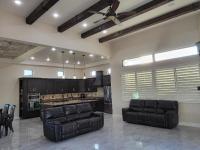 FAMILY-ROOM
